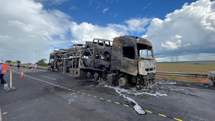 Gravíssimo  Acidente na BR 365 KM 866 Distrito Clevelândia